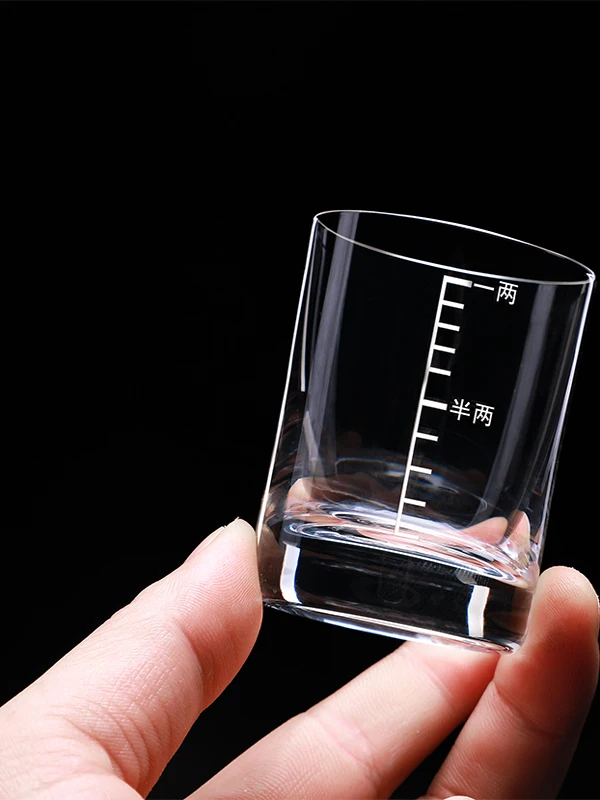 Czech 6-Piece Set Crystal Glass Liquor Cups with Scale Small Wine Glasses Home Use Hard Liquor Cups Alcohol Serving Pouring
Czech 6-Piece Set Crystal Glass Liquor Cups with Scale Small Wine Glasses Home Use Hard Liquor Cups Alcohol Serving Pouring