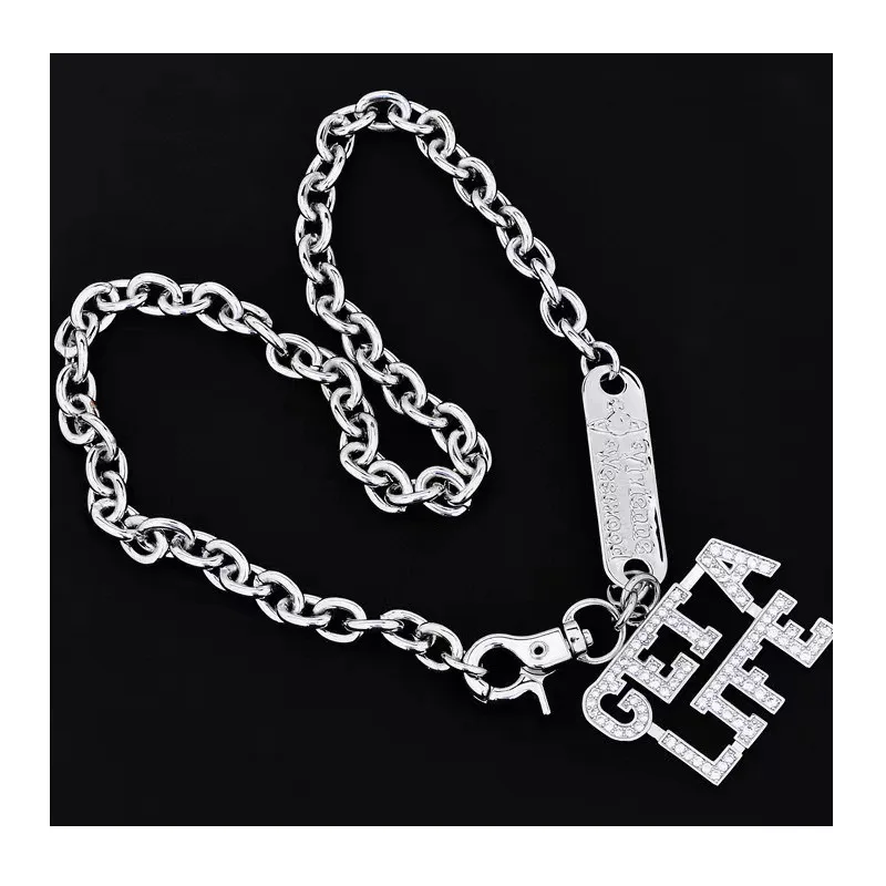Letter Square Brand Light Luxury Necklace Punk Style Personalized Collarbone Chain
Letter Square Brand Light Luxury Necklace Punk Style Personalized Collarbone Chain