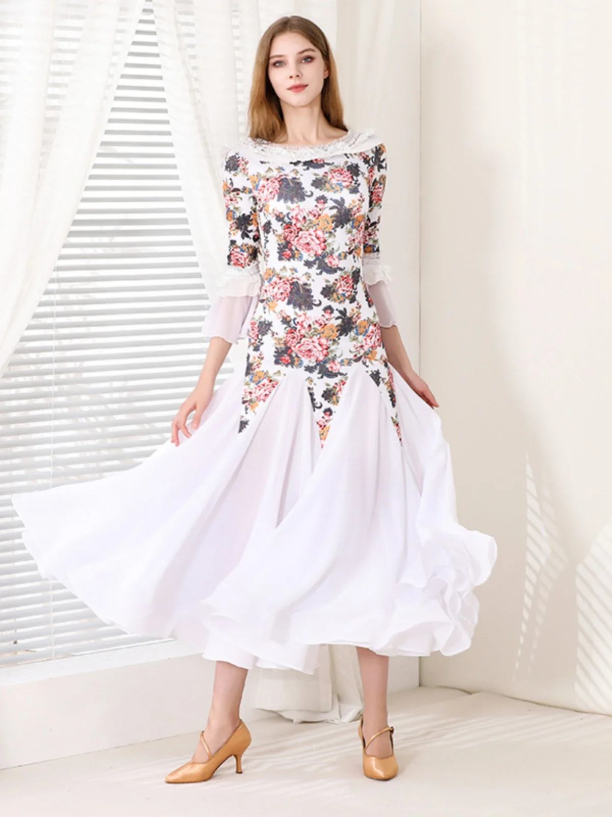 2025 Woman New Modern Dance Dress National Standard Dance Ballroom Dance Waltz Dress My913
2025 Woman New Modern Dance Dress National Standard Dance Ballroom Dance Waltz Dress My913
