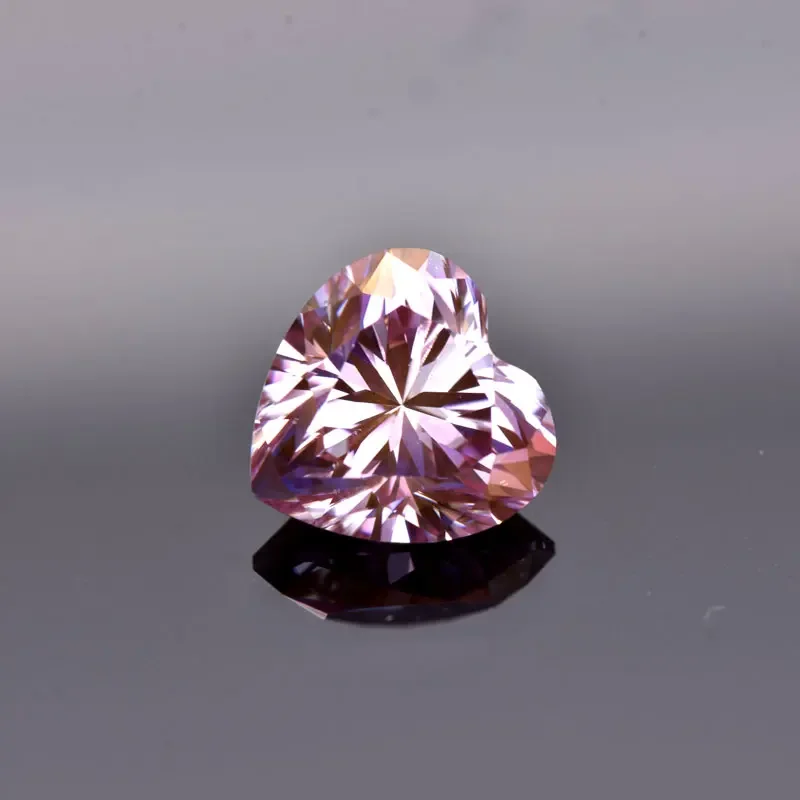Moissanite VVS1 Artificial Stone Sakura Pink Color Heart Cut with Certificate Unnatural
Moissanite VVS1 Artificial Stone Sakura Pink Color Heart Cut with Certificate Unnatural