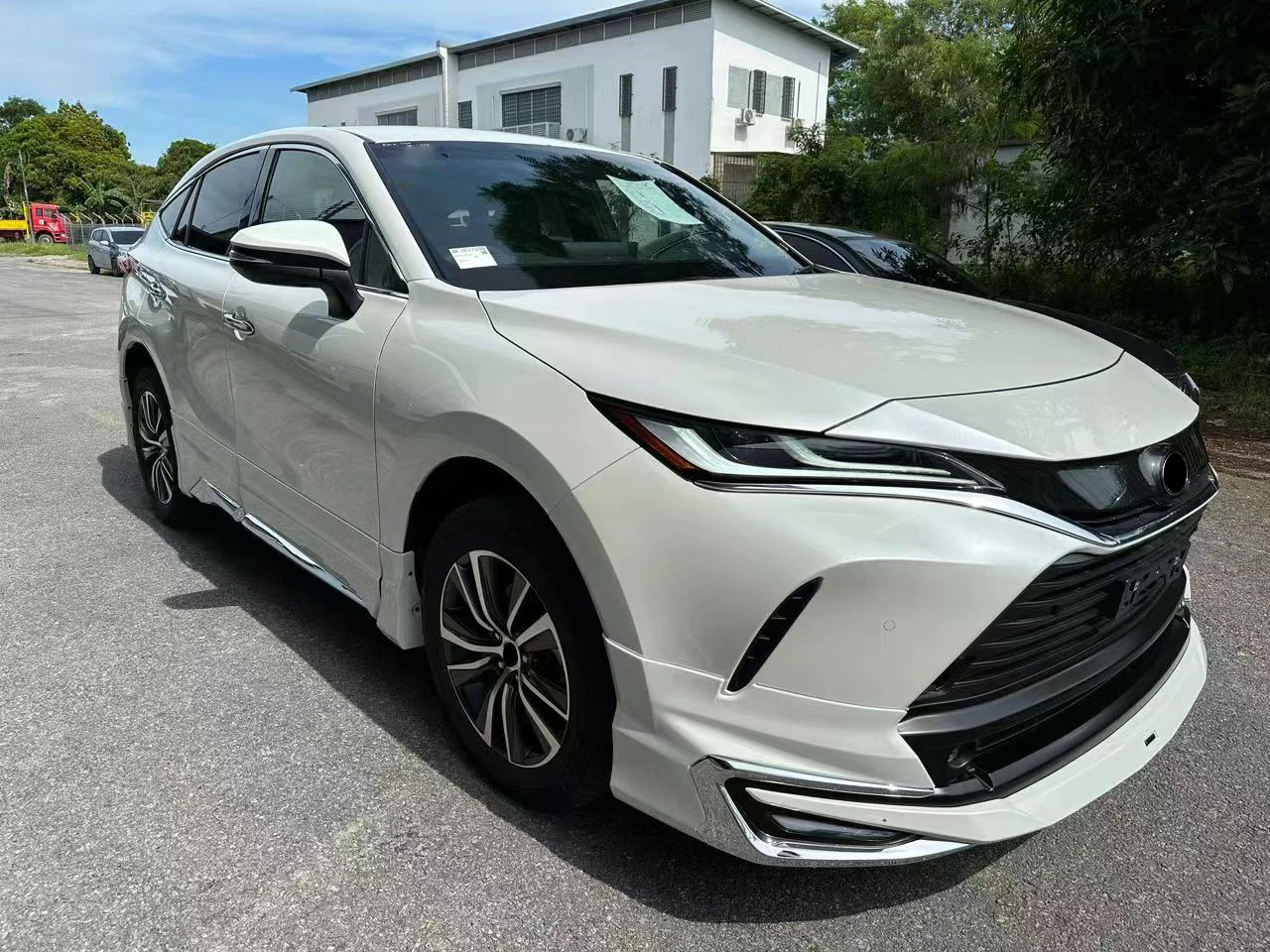 Hot Selling High Quality Body Kit for Toyota Harrier 2021 Car Bumper Front Bumper Rear Bumper Side Skirt Body
Hot Selling High Quality Body Kit for Toyota Harrier 2021 Car Bumper Front Bumper Rear Bumper Side Skirt Body