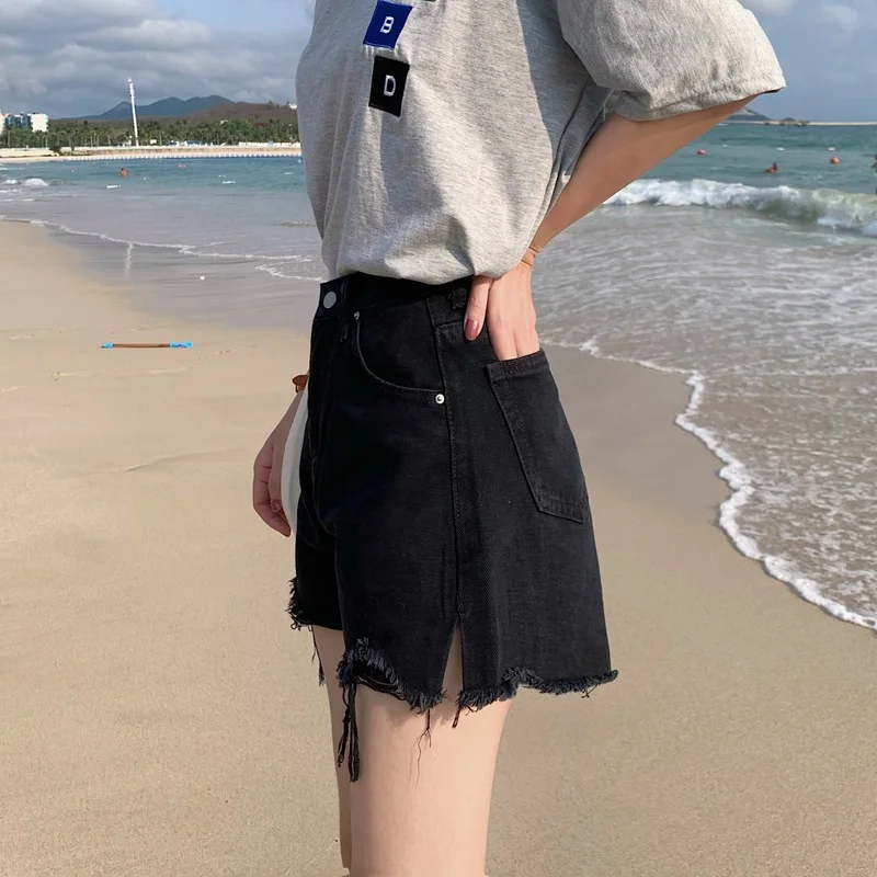 Shorts Women Denim High Waist Distressed Loose Vintage Solid Simple All-match Korean Style Leisure Ripped Streetwear Harajuku
Shorts Women Denim High Waist Distressed Loose Vintage Solid Simple All-match Korean Style Leisure Ripped Streetwear Harajuku