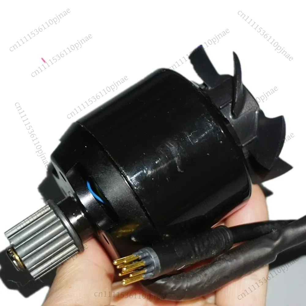 Premium 24V Brushless External Rotor Motor, 56mm Diameter 130KV with Hall Sensor for Electric Skateboard
Premium 24V Brushless External Rotor Motor, 56mm Diameter 130KV with Hall Sensor for Electric Skateboard