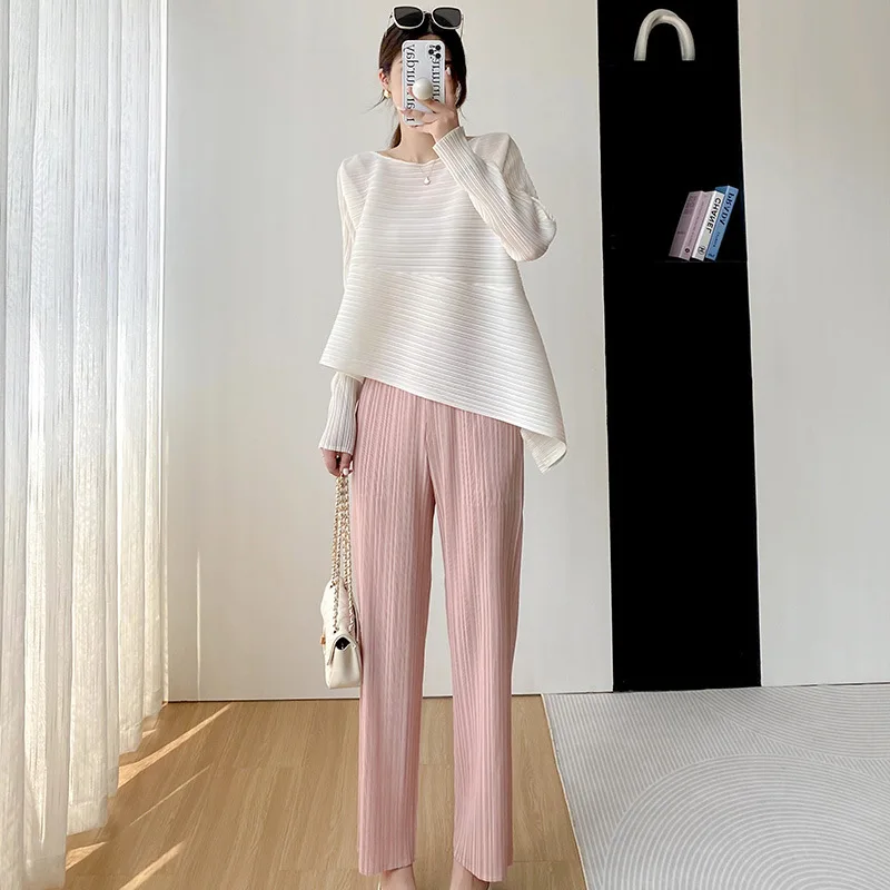 Miyake модный темпераментный повседневный удобный свободный топ большого размера с длинными рукавами нестандартной формы, новинка лета 2025 года, плиссированный круглый вырез
Miyake модный темпераментный повседневный удобный свободный топ большого размера с длинными рукавами нестандартной формы, новинка лета 2025 года, плиссированный круглый вырез