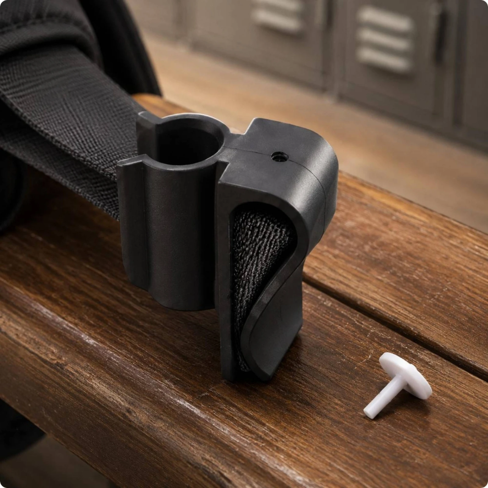 Putter Holder Clip Long-Lasting Putter Clip Golf Club Clamp Lightweight Sports Accessory Organizer for Driving Range
Putter Holder Clip Long-Lasting Putter Clip Golf Club Clamp Lightweight Sports Accessory Organizer for Driving Range
