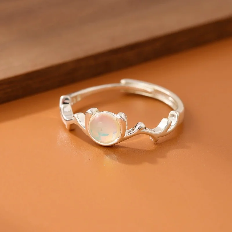Uini Tail, хит продаж, новое серебро 925 пробы, модный лунный камень, рога оленя, креативное открытое кольцо, изысканные украшения для девочек ED009
Uini Tail, хит продаж, новое серебро 925 пробы, модный лунный камень, рога оленя, креативное открытое кольцо, изысканные украшения для девочек ED009