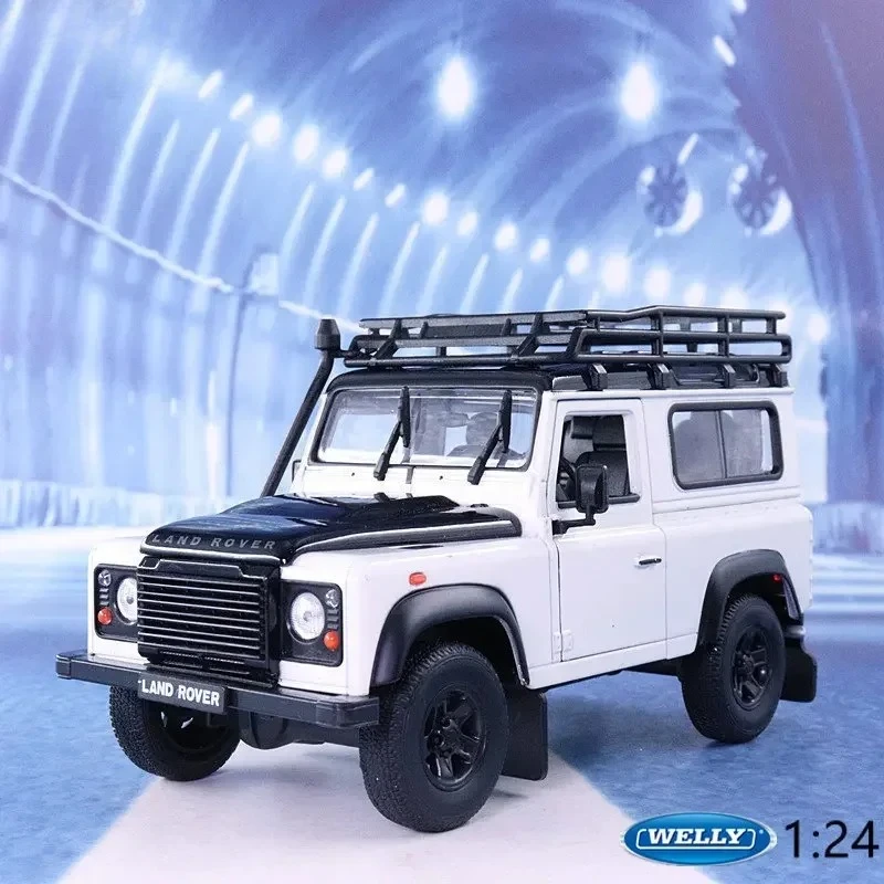 WELLY 1:24 Land Rover Defender Nostalgic version Diecast Car Metal Alloy Model Car Children's toys collection gifts B406
WELLY 1:24 Land Rover Defender Nostalgic version Diecast Car Metal Alloy Model Car Children's toys collection gifts B406