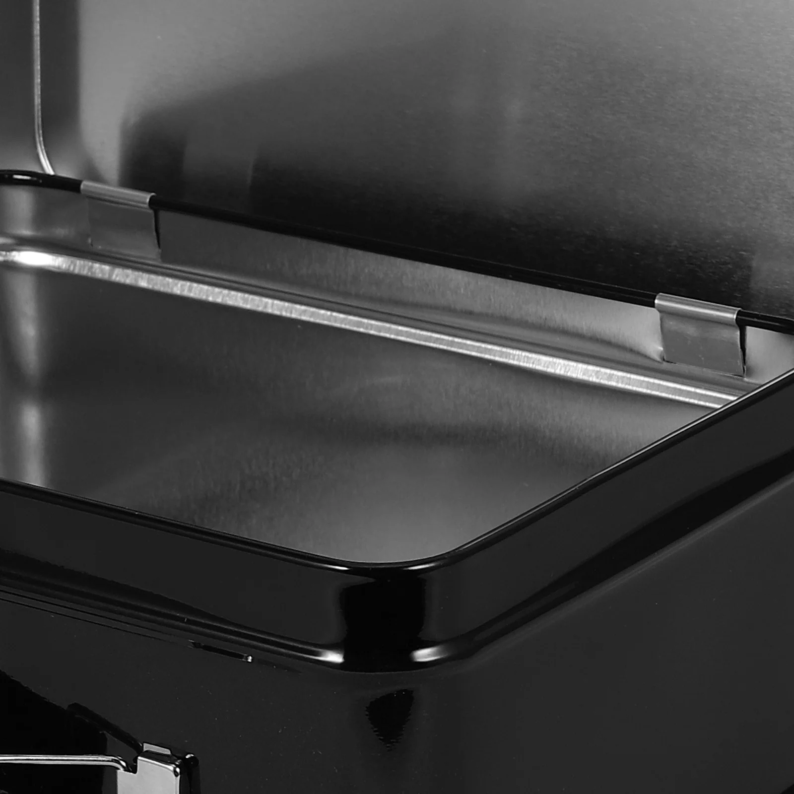 Tinplate Storage Box Decorative Trinket Case Handle Desktop Organizer Jewelry Sundries Keepsake Container Tin Box with Handle
Tinplate Storage Box Decorative Trinket Case Handle Desktop Organizer Jewelry Sundries Keepsake Container Tin Box with Handle