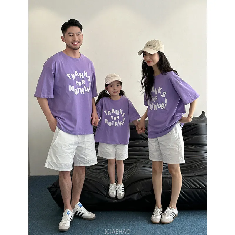 Family Parent-child Clothes Short Sleeve Tee Shirt Cotton Mother Father and Son Daughter Same T Shirts Shorts Outfits Set Summer
Family Parent-child Clothes Short Sleeve Tee Shirt Cotton Mother Father and Son Daughter Same T Shirts Shorts Outfits Set Summer