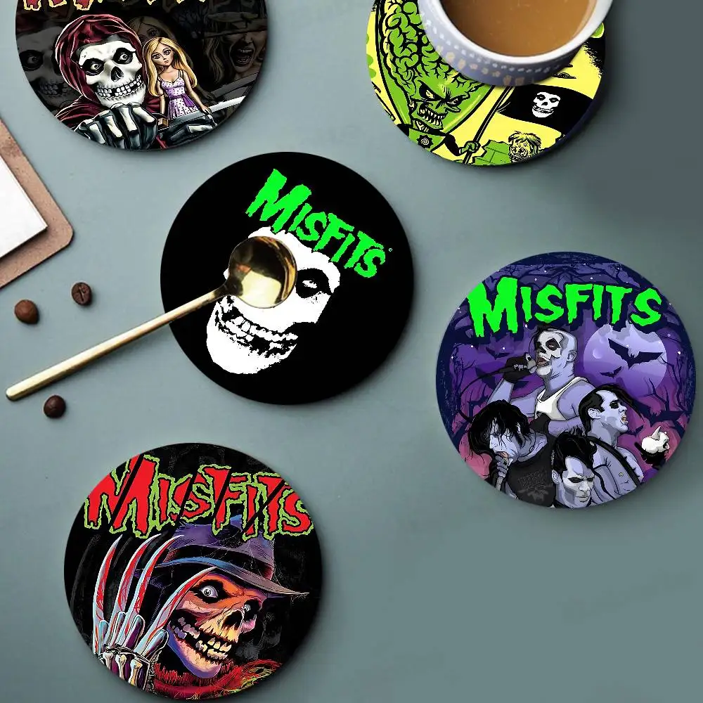 Horror Punk Rock M-Misfits Music Retro Wooden Cup Mats Elements Colour Printing Cup Coasters Home Kitchen Decora Gifts
Horror Punk Rock M-Misfits Music Retro Wooden Cup Mats Elements Colour Printing Cup Coasters Home Kitchen Decora Gifts