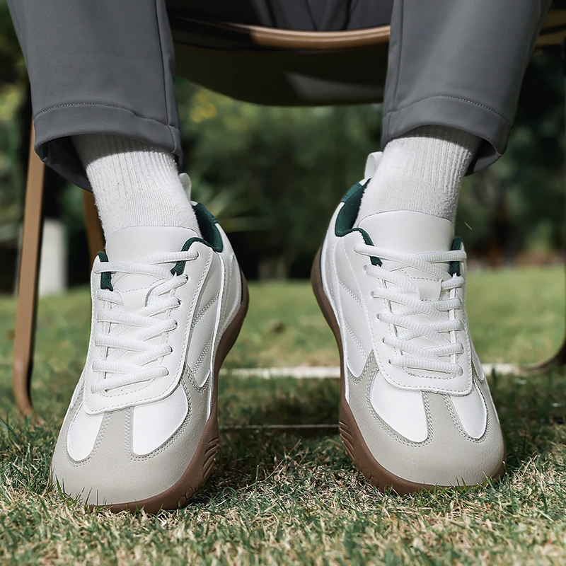 Весенне-осенняя мужская спортивная обувь для активного отдыха, с круглым носком, на плоской подошве, с кожаной поверхностью, дышащая и удобная обувь для альпинизма.
Весенне-осенняя мужская спортивная обувь для активного отдыха, с круглым носком, на плоской подошве, с кожаной поверхностью, дышащая и удобная обувь для альпинизма.