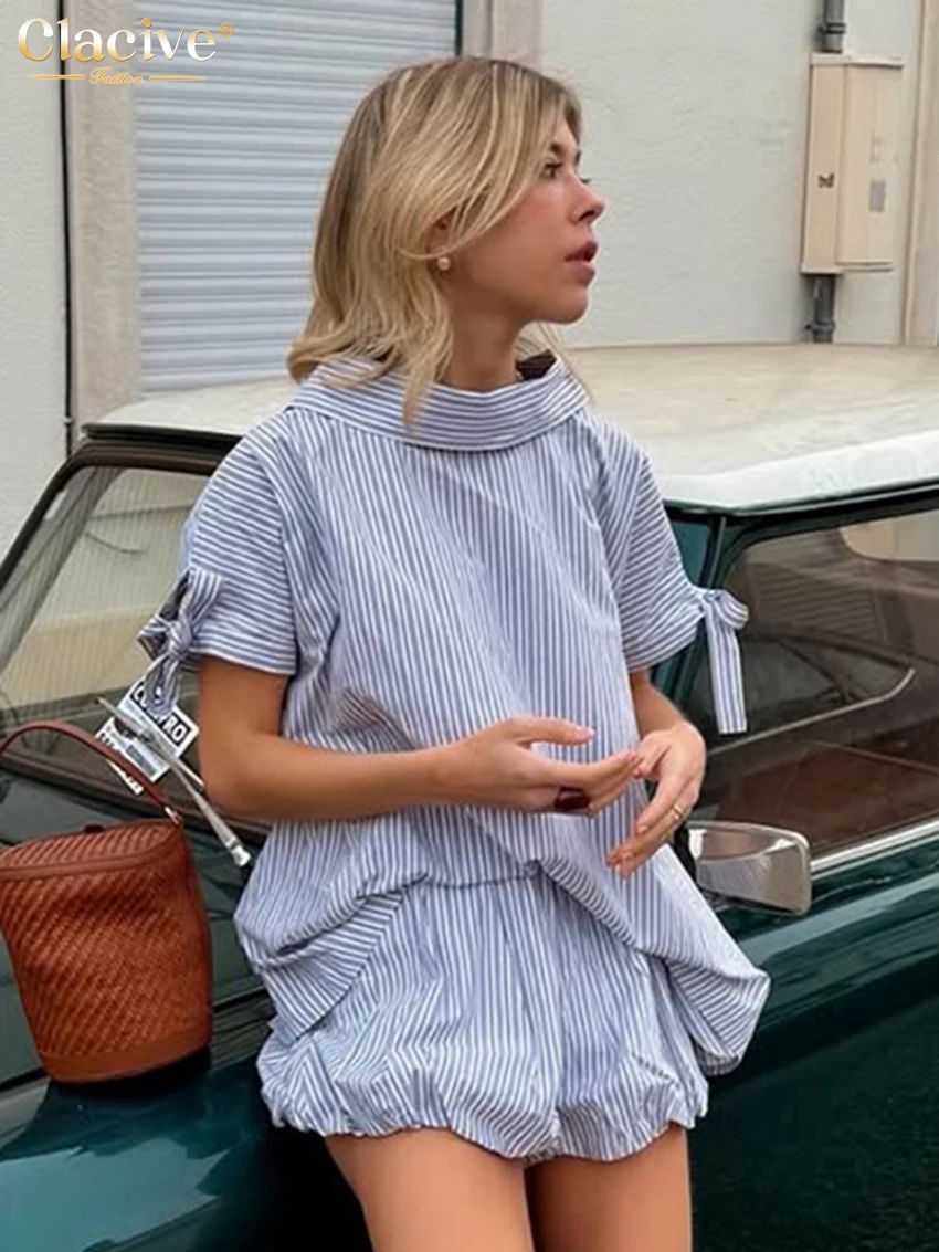 Clacive Summer Loose Print Shorts Set 2 Piece Woman 2025 Fashion Short Sleeve Top With High Waist Shorts Set Female Streetwear
Clacive Summer Loose Print Shorts Set 2 Piece Woman 2025 Fashion Short Sleeve Top With High Waist Shorts Set Female Streetwear