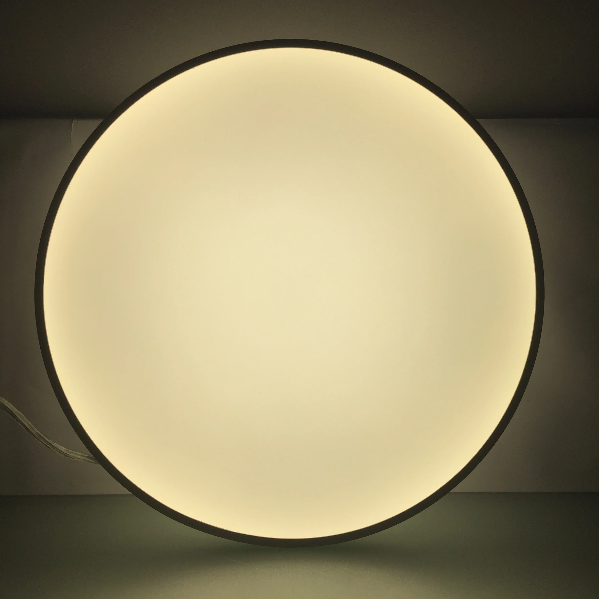 Residential Waterproof Colorful Ultra Bright EN-XRH65FS-600 LED Luminaire Round Ceiling Light for Gymnasium
Residential Waterproof Colorful Ultra Bright EN-XRH65FS-600 LED Luminaire Round Ceiling Light for Gymnasium