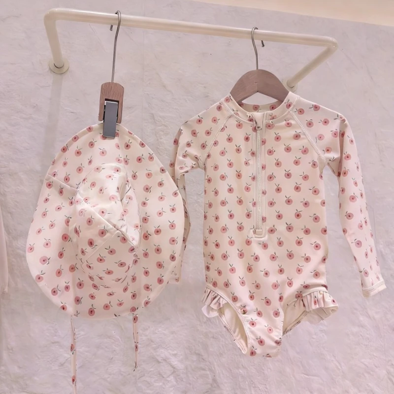 2026 Summer New Children's Long Sleeve Cute Pattern Quick Drying Fabric Vacation Style Swimsuit
2026 Summer New Children's Long Sleeve Cute Pattern Quick Drying Fabric Vacation Style Swimsuit