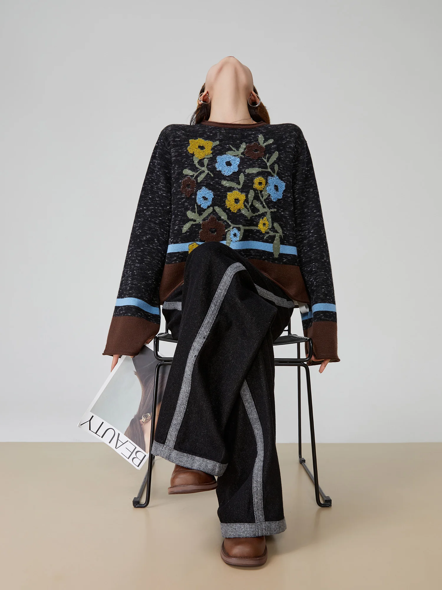 Новинка! Модный женский вязаный свитшот-худи Bla Towel с круглым вырезом и длинными рукавами. Весенняя коллекция.
Новинка! Модный женский вязаный свитшот-худи Bla Towel с круглым вырезом и длинными рукавами. Весенняя коллекция.