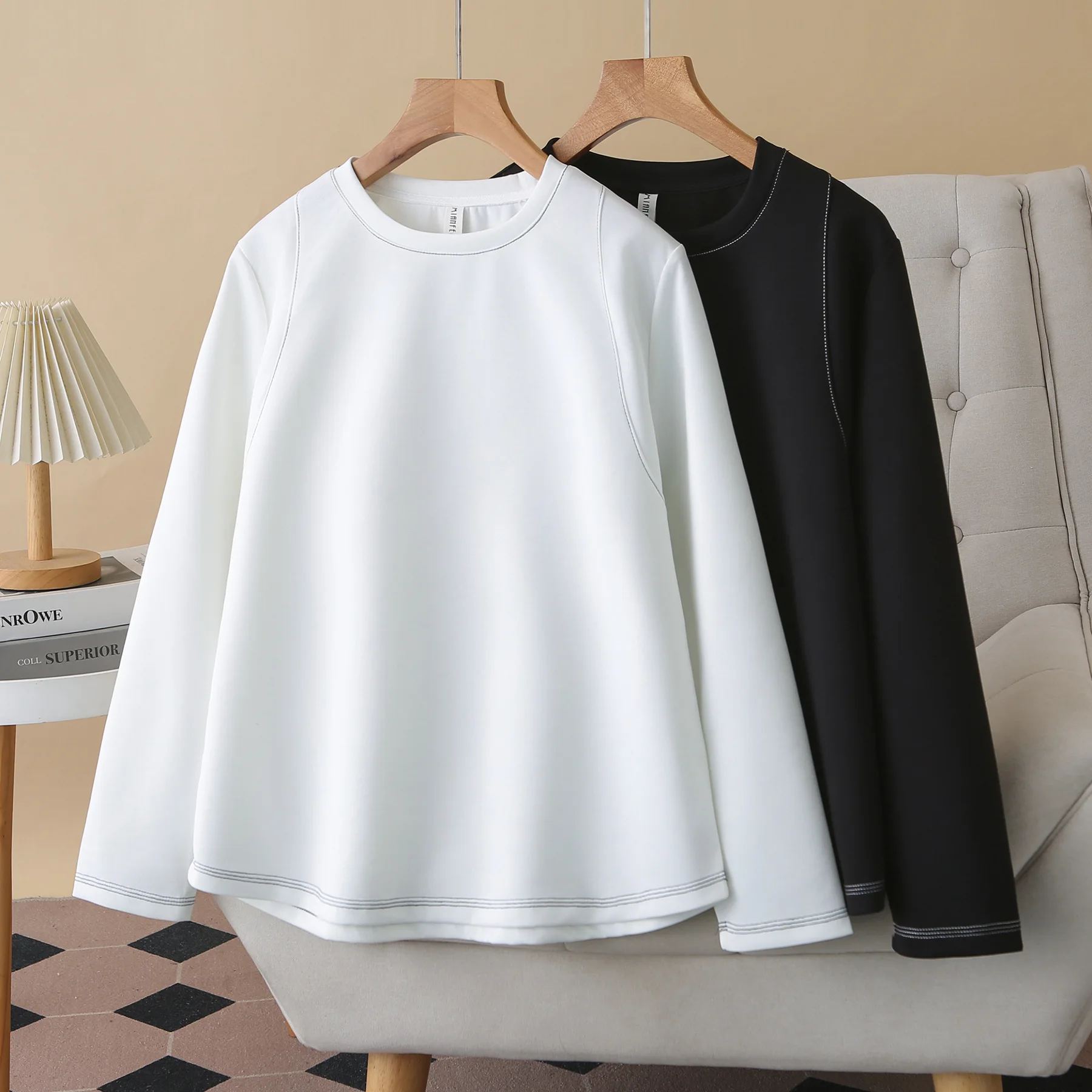 XXXXL Fashion Plus Size Woman Clothing Sweatshirt Spring 2026 Bright Line Long Sleeved Round Neck Casual Top Simple Hoodie 6002
XXXXL Fashion Plus Size Woman Clothing Sweatshirt Spring 2026 Bright Line Long Sleeved Round Neck Casual Top Simple Hoodie 6002