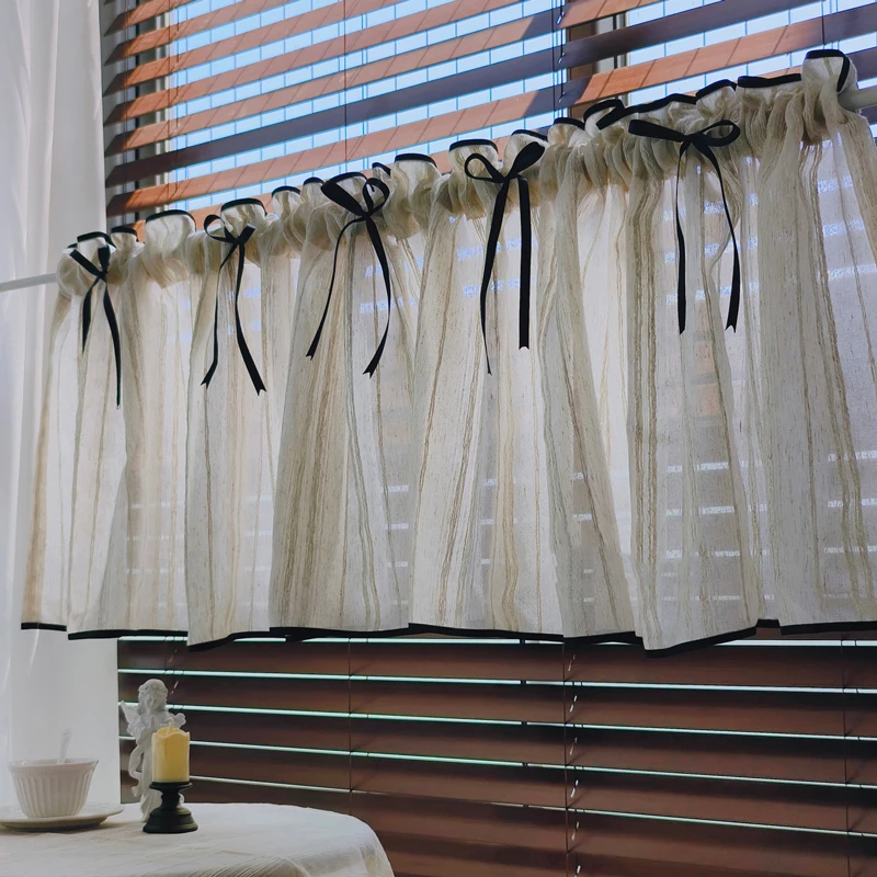 Льняные текстурированные короткие шторы в полоску, балдахин, карман с бантами, светофильтрующие кухонные оконные шторы для спальни, гостиной
Льняные текстурированные короткие шторы в полоску, балдахин, карман с бантами, светофильтрующие кухонные оконные шторы для спальни, гостиной