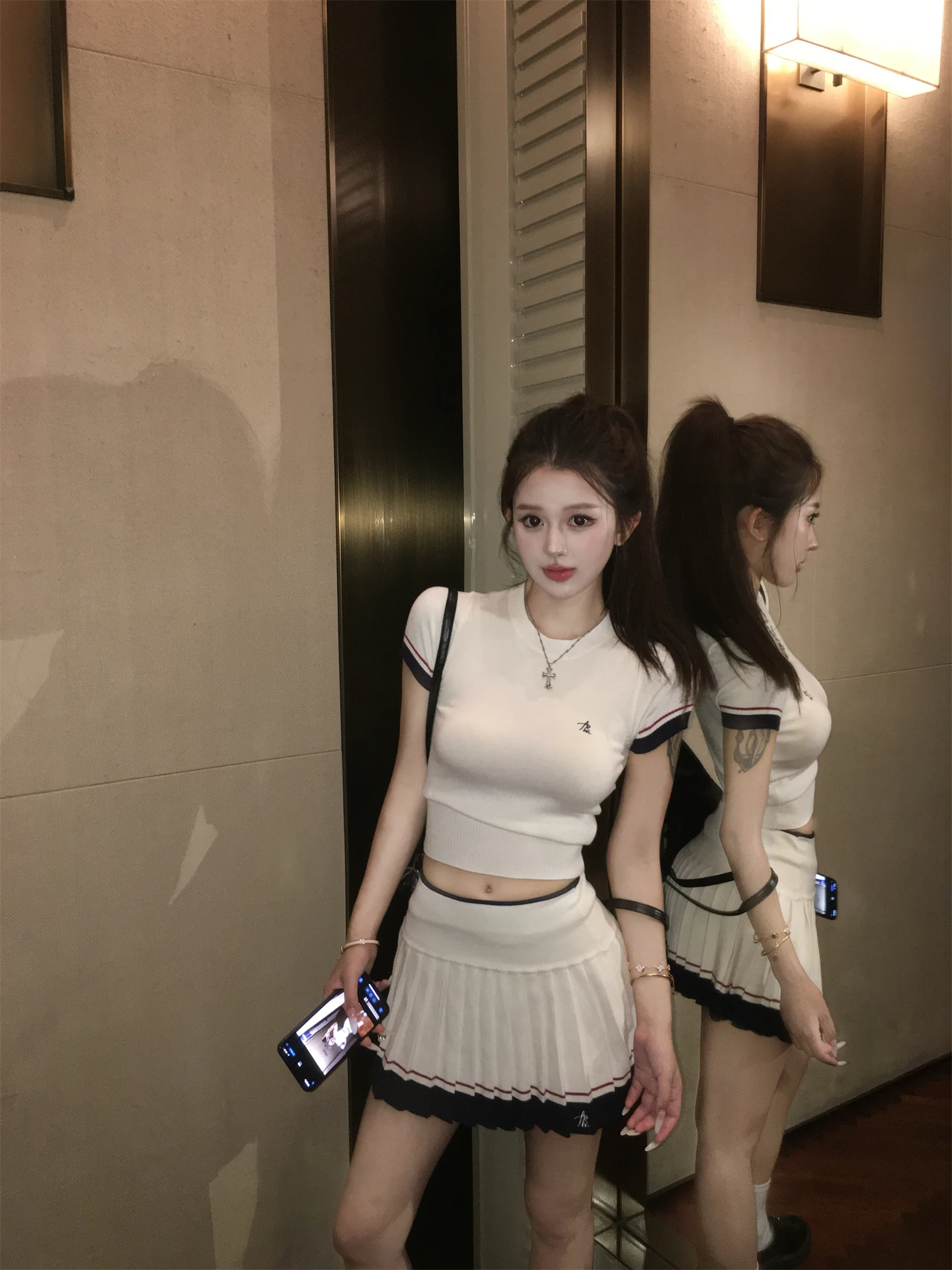 Kumikumi College Style Embroidered round Neck Short Sleeve T-Shirt Women Summer Slimming Skirt Set Casual Fashion Two-Piece Set
Kumikumi College Style Embroidered round Neck Short Sleeve T-Shirt Women Summer Slimming Skirt Set Casual Fashion Two-Piece Set