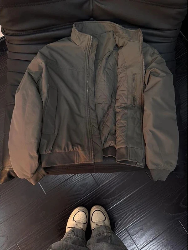 Men's Fitn Jaet Cotton Padded ort Thiened Stand Collar down Coat Warm Winter Outerwear Casual Sle Zipper Closure
Men's Fitn Jaet Cotton Padded ort Thiened Stand Collar down Coat Warm Winter Outerwear Casual Sle Zipper Closure