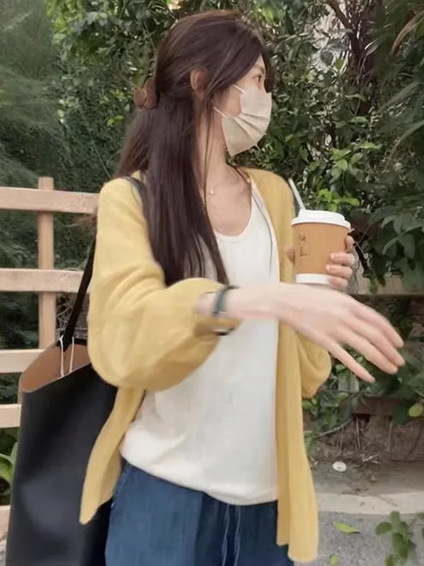 Универсальный свободный кардиган-жакет с открытым передом, повседневный вязаный топ, четыре цвета, облегающий, свободный крой, женский
Универсальный свободный кардиган-жакет с открытым передом, повседневный вязаный топ, четыре цвета, облегающий, свободный крой, женский