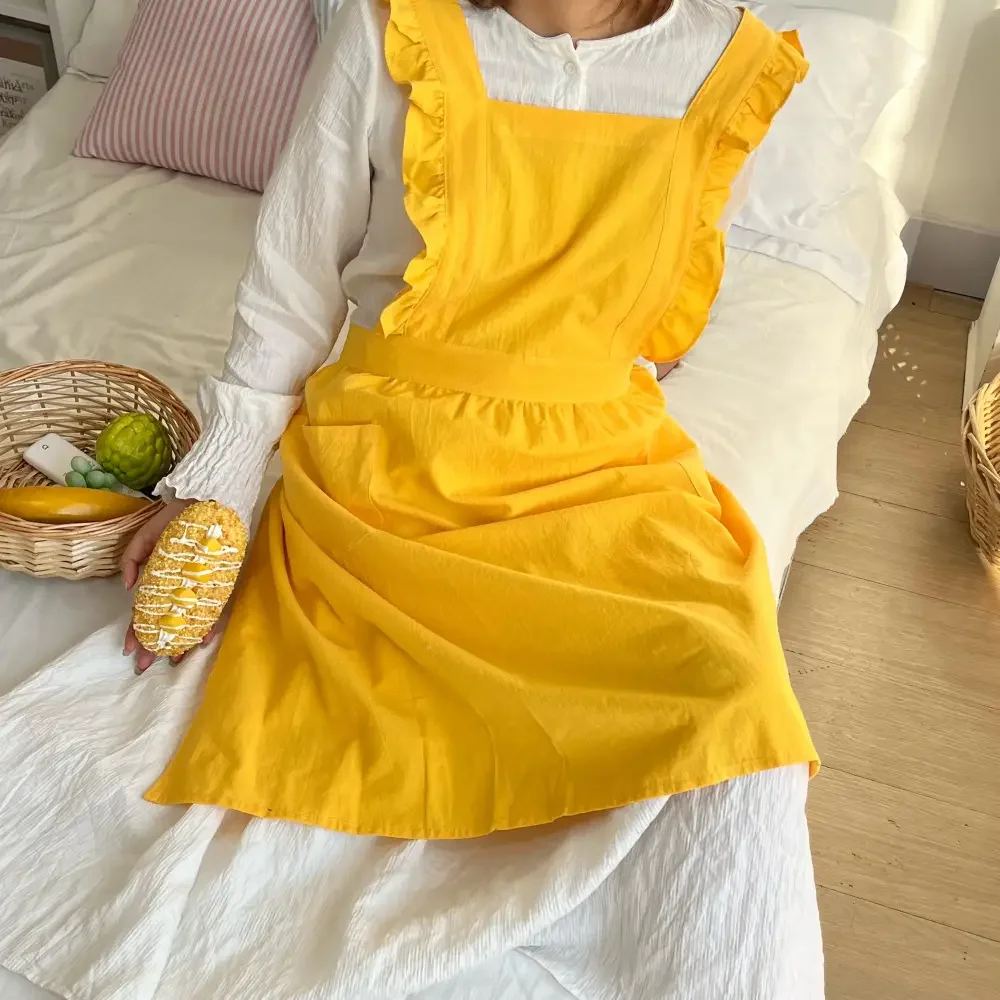 Colorful French Retro Apron With Ruffled Edges and Shoulder Straps Floral Work Clothes Home Kitchen Anti Fouling Cover
Colorful French Retro Apron With Ruffled Edges and Shoulder Straps Floral Work Clothes Home Kitchen Anti Fouling Cover