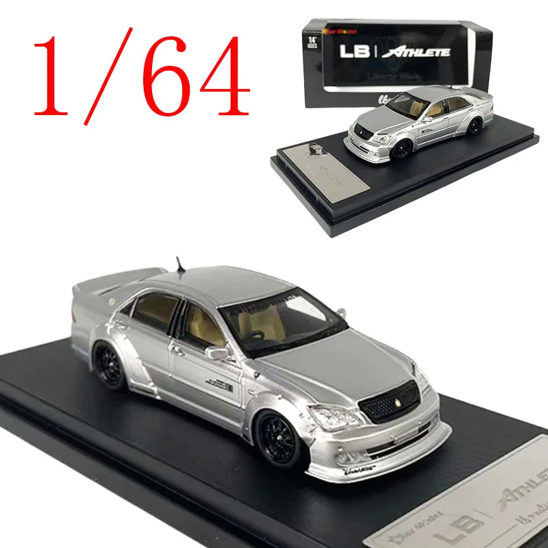 Star Model Diecast 1/64 Toyota Crown The 12th Generation S180 LB Alloy Model Cars Collectible Play Vehicles
Star Model Diecast 1/64 Toyota Crown The 12th Generation S180 LB Alloy Model Cars Collectible Play Vehicles