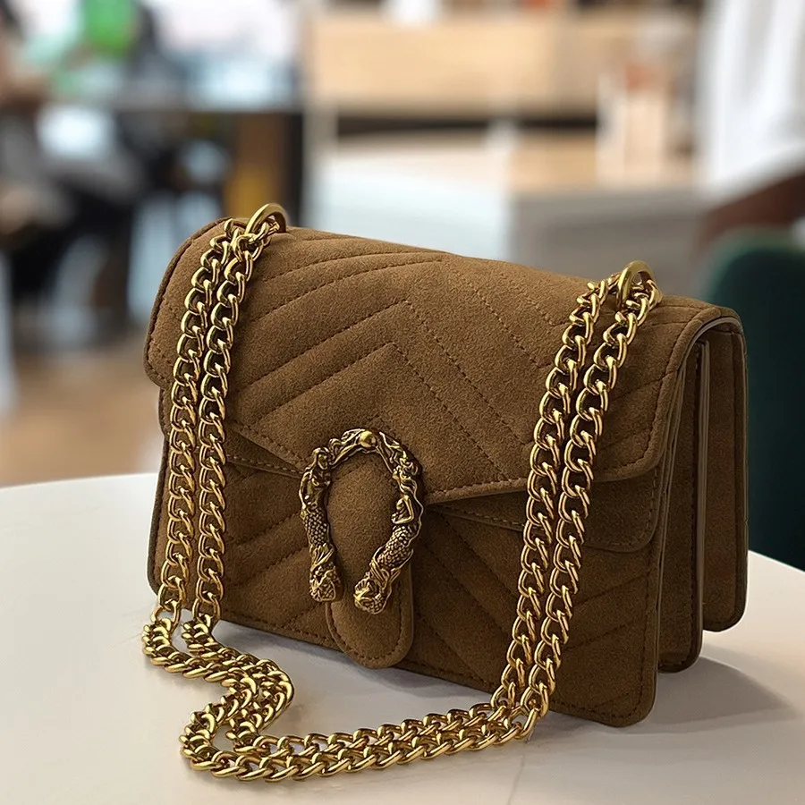 2025 Chic Top Handle Shoulder Bag, Women's Luxe Crossbody Purse, Day to Night Tote, Casual Sling Bag, Minimalist Leather Bag
2025 Chic Top Handle Shoulder Bag, Women's Luxe Crossbody Purse, Day to Night Tote, Casual Sling Bag, Minimalist Leather Bag