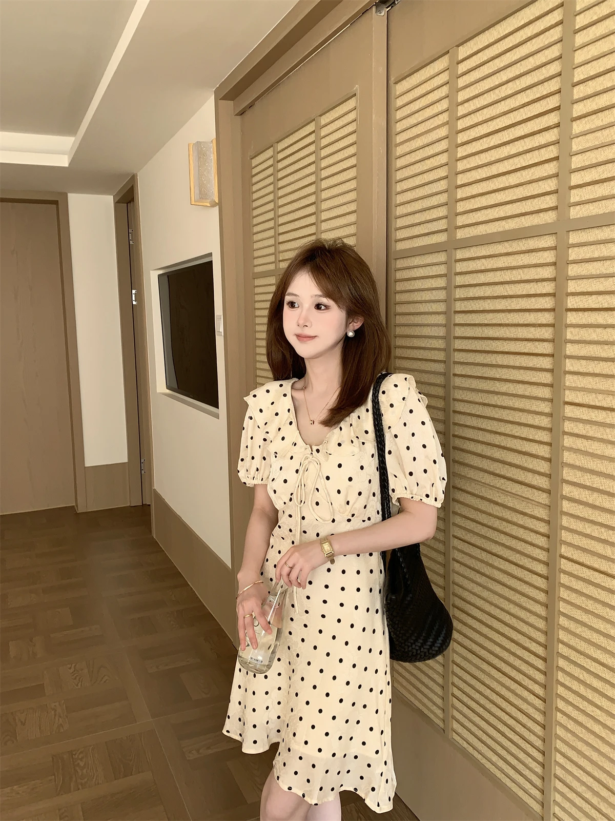 FUGUI RICH ort Polka Dot Dr French Sle Bubble Sve High Waist Spring New A-Line Skirt Polyester Viscose Blend Women'...
FUGUI RICH ort Polka Dot Dr French Sle Bubble Sve High Waist Spring New A-Line Skirt Polyester Viscose Blend Women'...