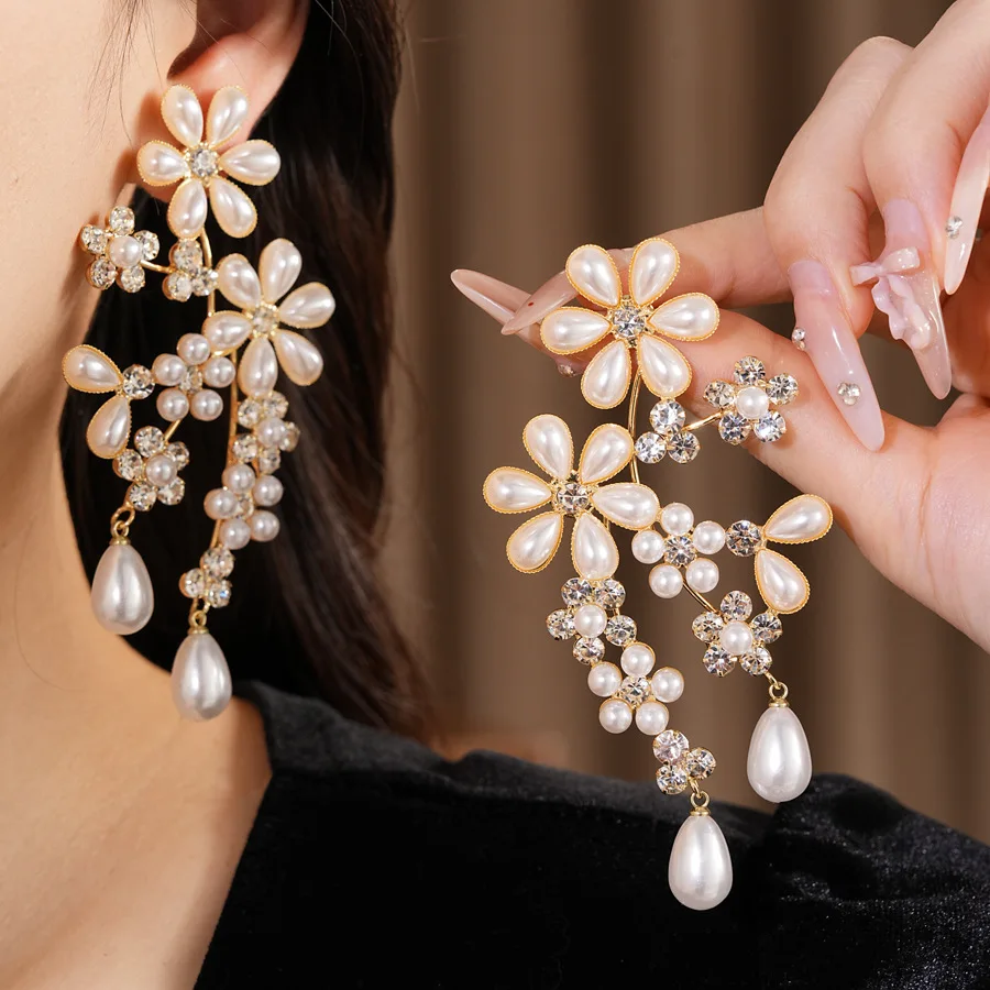 Statement French Elegant Flower Tassel Drop Earrings for Girls Water Drop Imitation Pearl Dangle Earrings Bridal Wedding Gifts
Statement French Elegant Flower Tassel Drop Earrings for Girls Water Drop Imitation Pearl Dangle Earrings Bridal Wedding Gifts