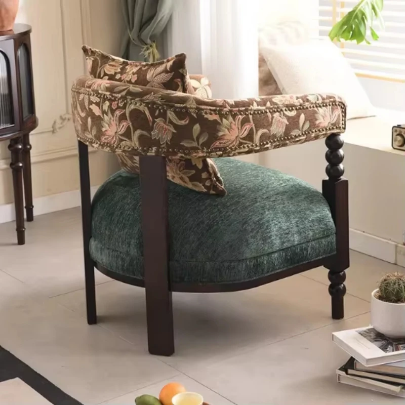 Designer chair single sofa bedroom living room balcony medieval style solid wood French retro lounge chair
Designer chair single sofa bedroom living room balcony medieval style solid wood French retro lounge chair