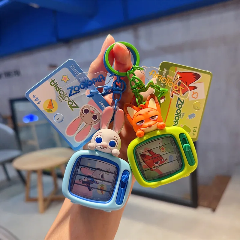Zootopia rabbit Judy Beaver Nick page TV toy keychain girl
Zootopia rabbit Judy Beaver Nick page TV toy keychain girl