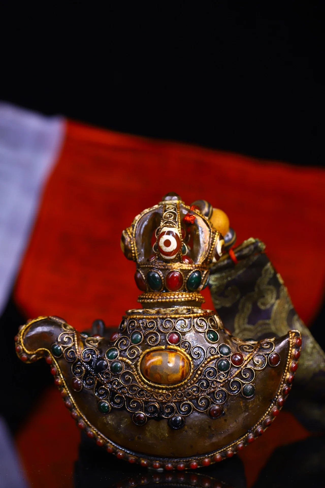 8"Tibetan Temple Collection Old Natural Crystal Mosaic Gem gZi Beads Knife shape Vajra Phurpa Amulet Worship Hall Town Hous
8"Tibetan Temple Collection Old Natural Crystal Mosaic Gem gZi Beads Knife shape Vajra Phurpa Amulet Worship Hall Town Hous