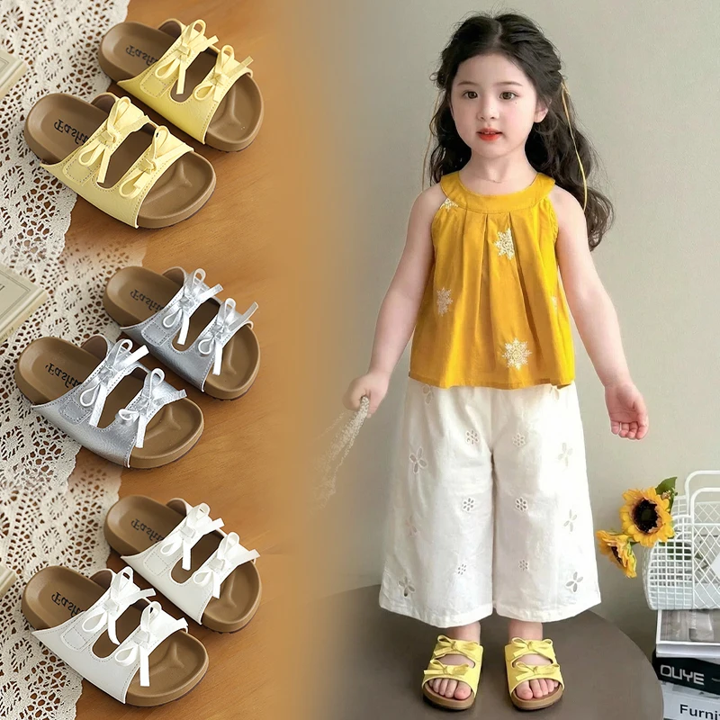 Mumoresip Girls Open Toe Slippers Summer Children Causal Shoes with Bow Outdoor Non-slip Fashion Kids Platform Beach Slippers
Mumoresip Girls Open Toe Slippers Summer Children Causal Shoes with Bow Outdoor Non-slip Fashion Kids Platform Beach Slippers