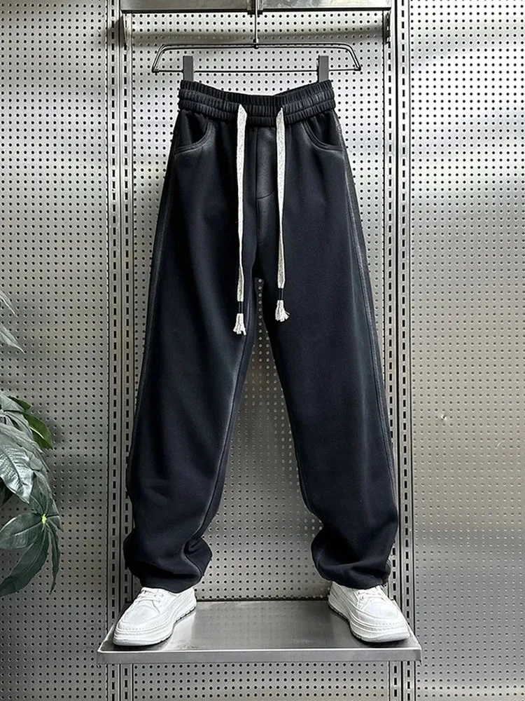 Мужские повседневные спортивные брюки: осенне-зимний дизайн, широкие прямые штанины, свободный крой, роскошные, модные, винтажные, деловые, повседневные
Мужские повседневные спортивные брюки: осенне-зимний дизайн, широкие прямые штанины, свободный крой, роскошные, модные, винтажные, деловые, повседневные