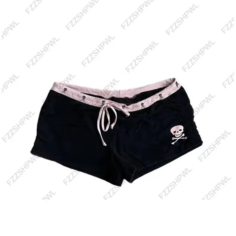 2000s Gothic Aesthetics Summer vintage New Sexy spicy girl punk Grunge style Skull print High street subculture slim fit Shorts
2000s Gothic Aesthetics Summer vintage New Sexy spicy girl punk Grunge style Skull print High street subculture slim fit Shorts