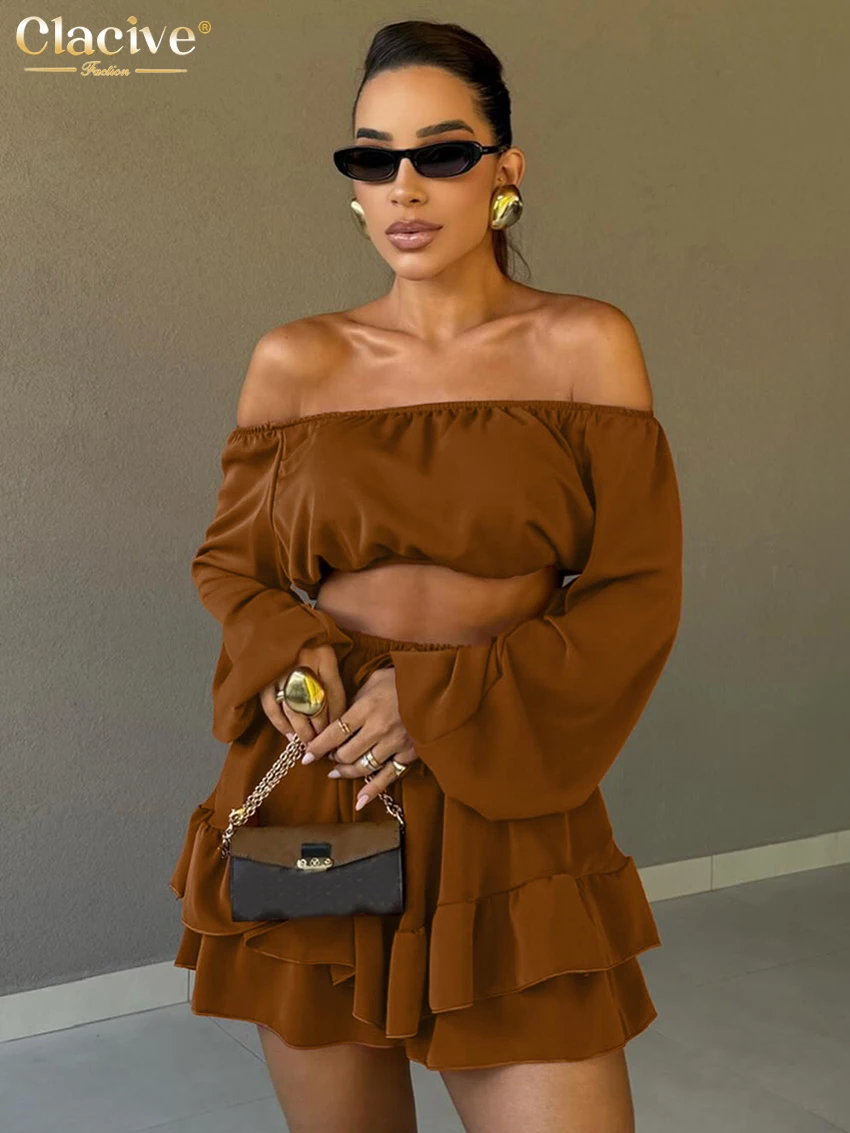 Clacive Fashion Loose Brown Satin Two Piece Outfits Woman 2025 Sexy Long Sleeve Crop Top With High Waist Pleated Mini Skirt Set
Clacive Fashion Loose Brown Satin Two Piece Outfits Woman 2025 Sexy Long Sleeve Crop Top With High Waist Pleated Mini Skirt Set