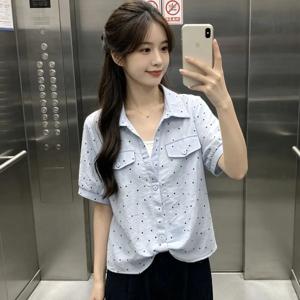 Summer New Fashion Polka Dot Short Sleeve Women's Shirt Design Sense Youthful Top Elegant Style Collar Dress
Summer New Fashion Polka Dot Short Sleeve Women's Shirt Design Sense Youthful Top Elegant Style Collar Dress