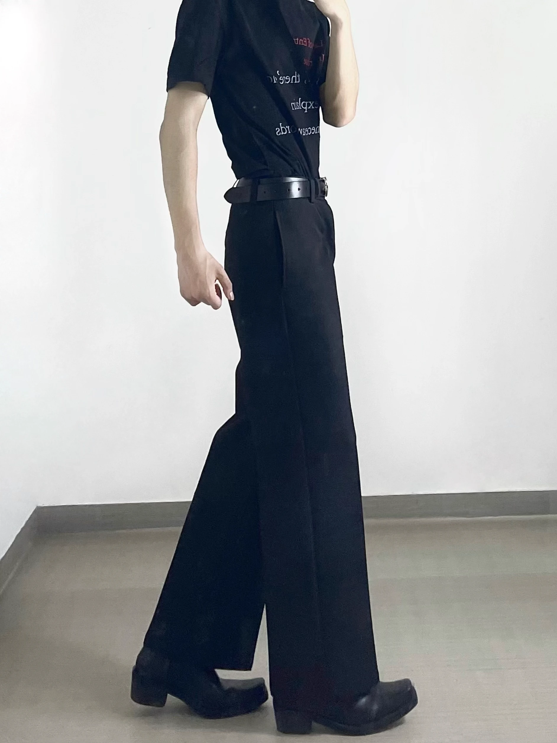 White Straight Leg Pants Pure Color Casual Youth Autumn Long Trousers Classic Style Versatile Neutral Fashionable Youthful
White Straight Leg Pants Pure Color Casual Youth Autumn Long Trousers Classic Style Versatile Neutral Fashionable Youthful