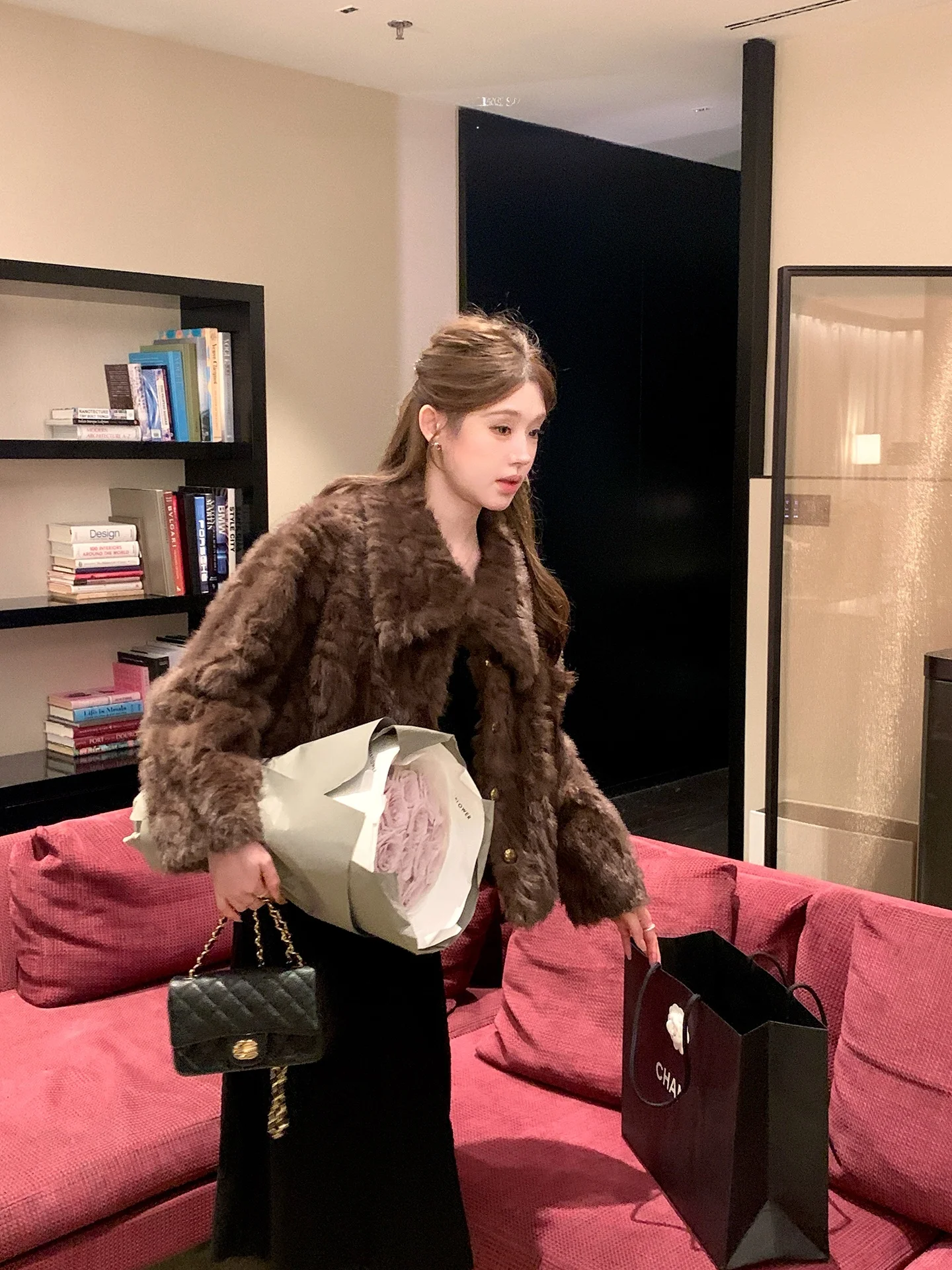 Eco-Friendly ort Wool Fur Jaet Large Collar Fake Fur Old Money High-End Inteated Leather And Fur Yang Xiaolei Brand
Eco-Friendly ort Wool Fur Jaet Large Collar Fake Fur Old Money High-End Inteated Leather And Fur Yang Xiaolei Brand