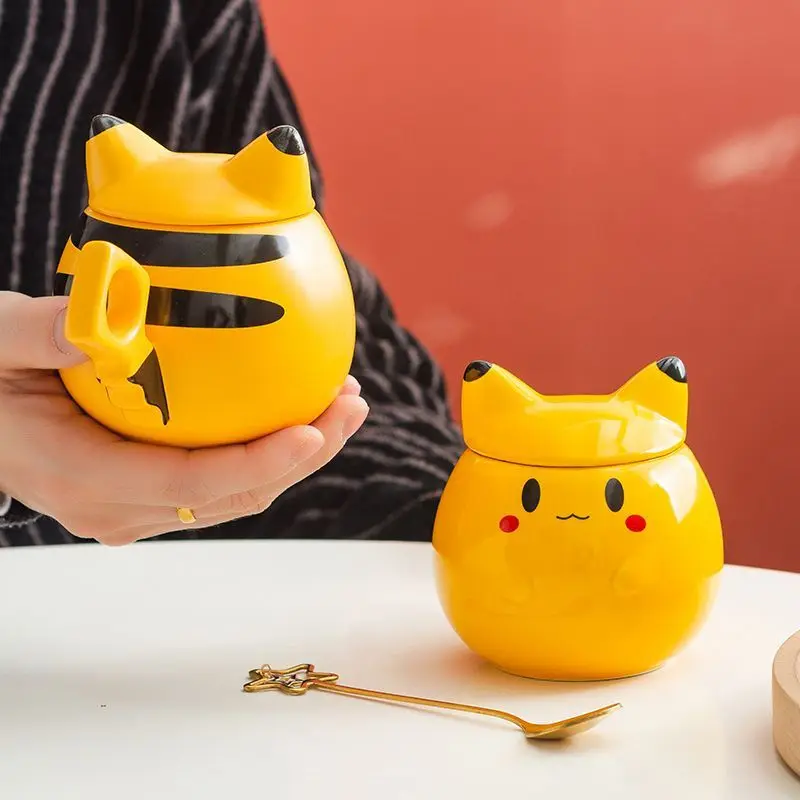 Yellow Cartoon Cup, Ceramic Mug, Creative and Cute Practical Birthday Gift for Girlfriend, Water Cup Design and Gift Box
Yellow Cartoon Cup, Ceramic Mug, Creative and Cute Practical Birthday Gift for Girlfriend, Water Cup Design and Gift Box
