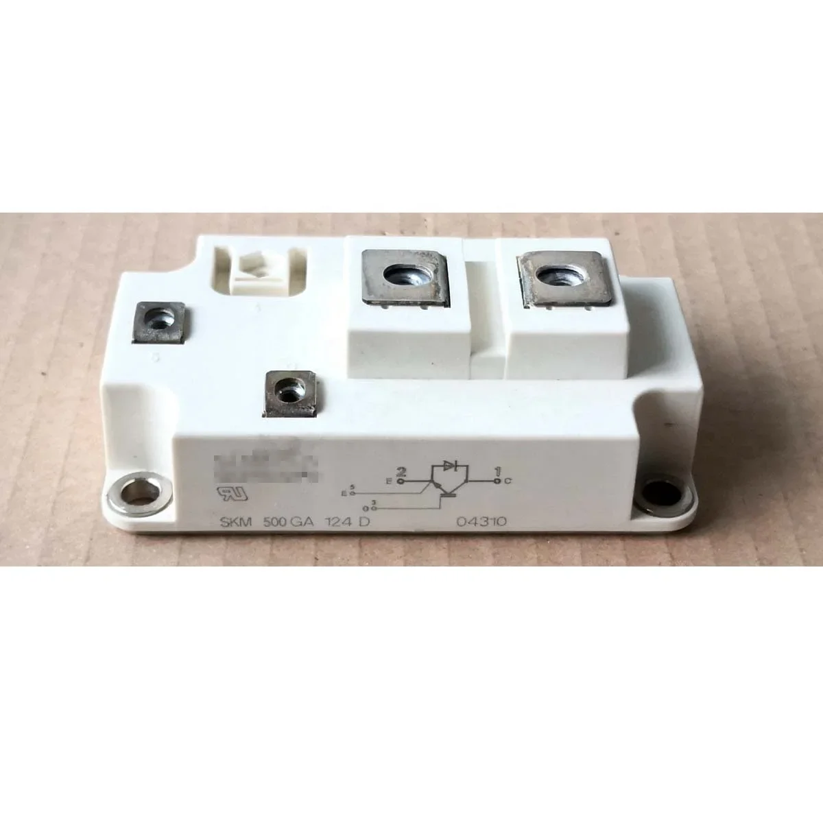 INVERTER IGBT MODULE SKM800GA126D SKM500GA128D SKM500GA124D SKM600GA125D SKM600GA126D SKM500GA126D
INVERTER IGBT MODULE SKM800GA126D SKM500GA128D SKM500GA124D SKM600GA125D SKM600GA126D SKM500GA126D