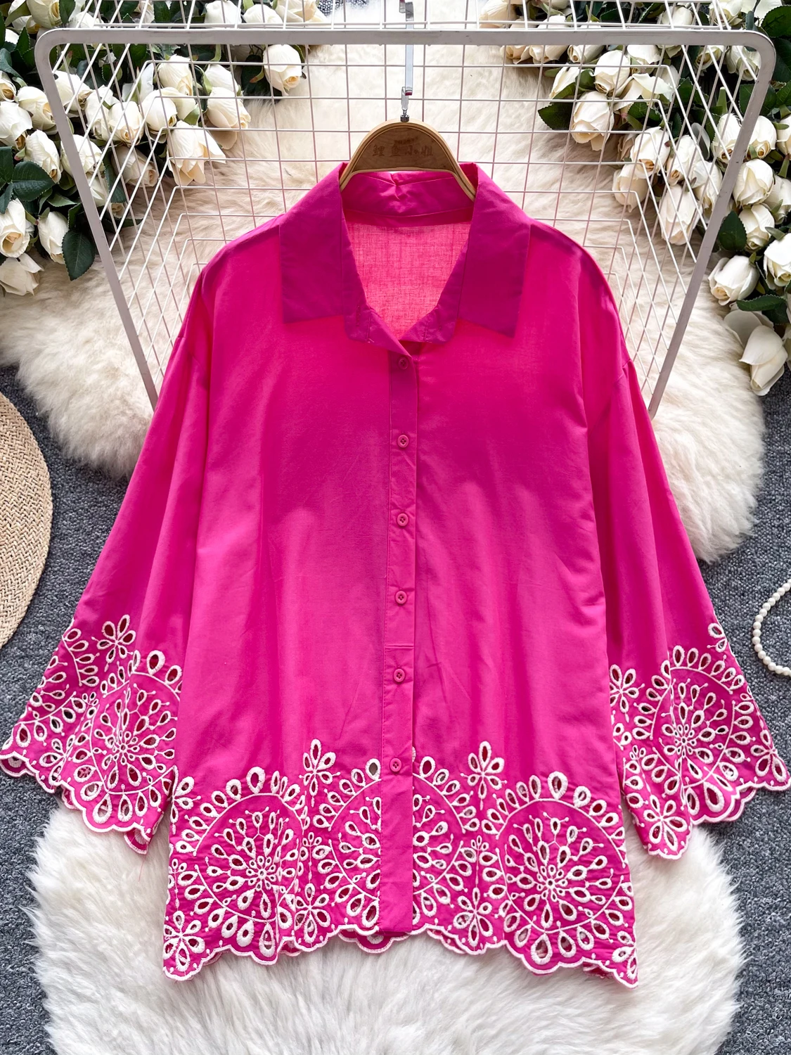 Ele Heavy Embroidery Hollow out Sve irt Women Loose Slimming Casual Versatile Luxury Top Faionable Korean Sle
Ele Heavy Embroidery Hollow out Sve irt Women Loose Slimming Casual Versatile Luxury Top Faionable Korean Sle