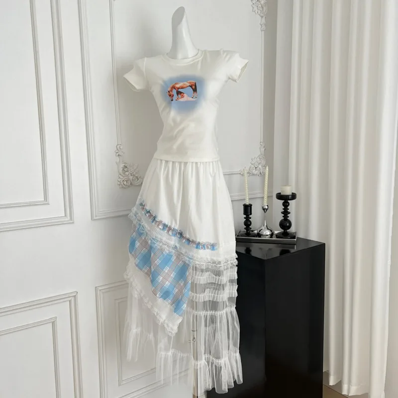 2025 New Fashion Casual Summer Outfit Woman Print Short Sleeved T Shirt + Patchwork Mesh High Waist Long Skirt Two Piece Sets
2025 New Fashion Casual Summer Outfit Woman Print Short Sleeved T Shirt + Patchwork Mesh High Waist Long Skirt Two Piece Sets