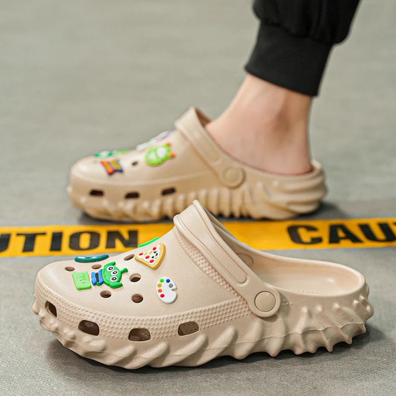 Summer NewevaCouple Style Hole Shoes36-45 2025Summer Breathable Season Comfortable
Summer NewevaCouple Style Hole Shoes36-45 2025Summer Breathable Season Comfortable