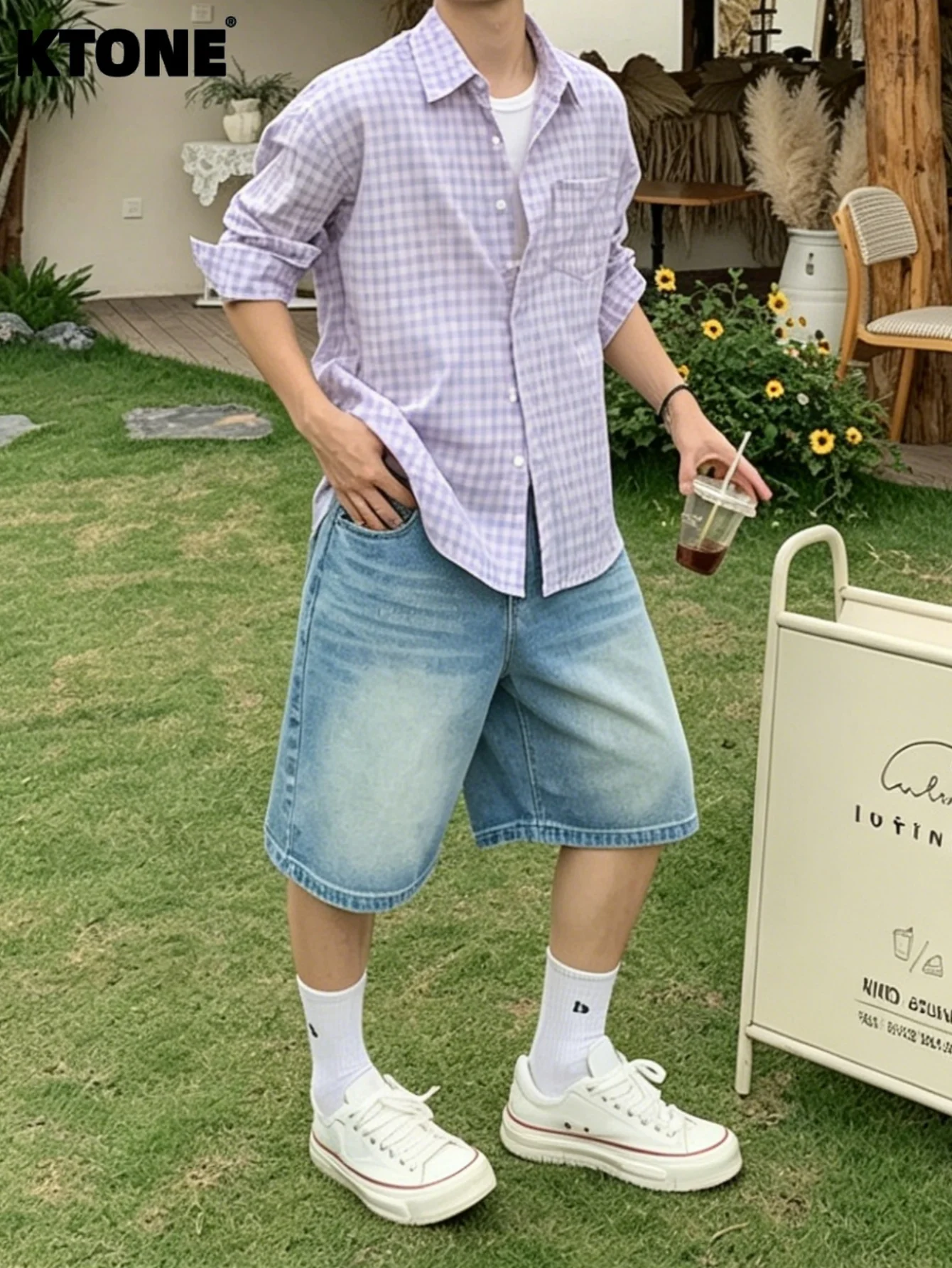 Non‑Elastic Loose Fit Denim Shorts for Men Black & Blue No accessories or belts included
Non‑Elastic Loose Fit Denim Shorts for Men Black & Blue No accessories or belts included