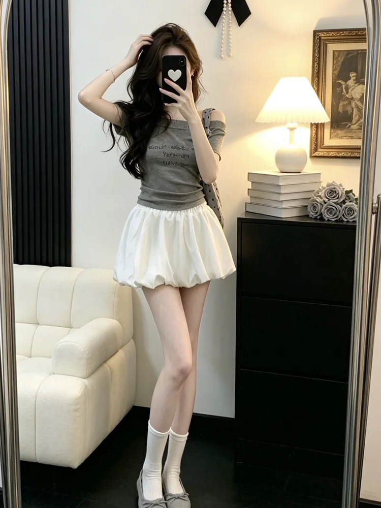 Korean Sweet Style One Shoulder Grey Short Sleeve T-Shirt Women's Summer Fashion Bouffant Skirt Two-Piece Set High Waist
Korean Sweet Style One Shoulder Grey Short Sleeve T-Shirt Women's Summer Fashion Bouffant Skirt Two-Piece Set High Waist