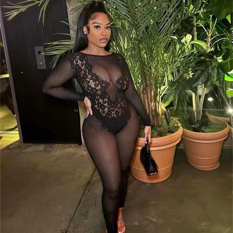 BKLD New 2025 Solid Color Black Jumpsuits Round Neck Backless Slim Fit Sexy Perspective Long Sleeve Knitted One Pieces Outfits
BKLD New 2025 Solid Color Black Jumpsuits Round Neck Backless Slim Fit Sexy Perspective Long Sleeve Knitted One Pieces Outfits