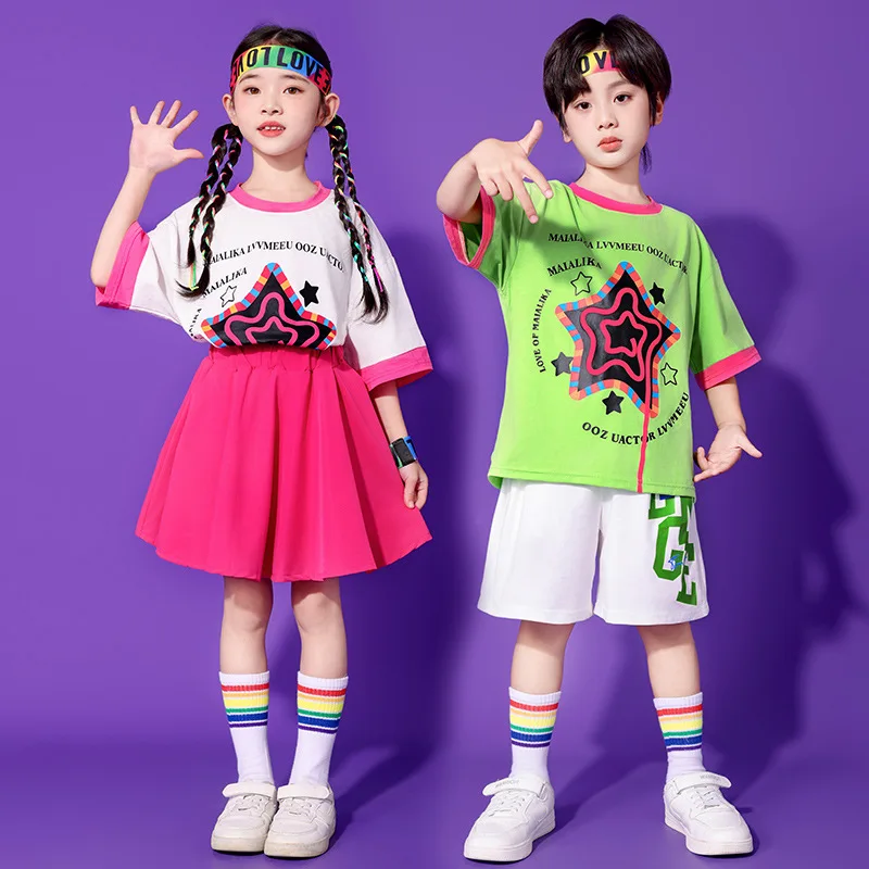 Children's cheerleading performance costumes, street dance trendy costumes for boys and girls, cheerleading performance costumes
Children's cheerleading performance costumes, street dance trendy costumes for boys and girls, cheerleading performance costumes