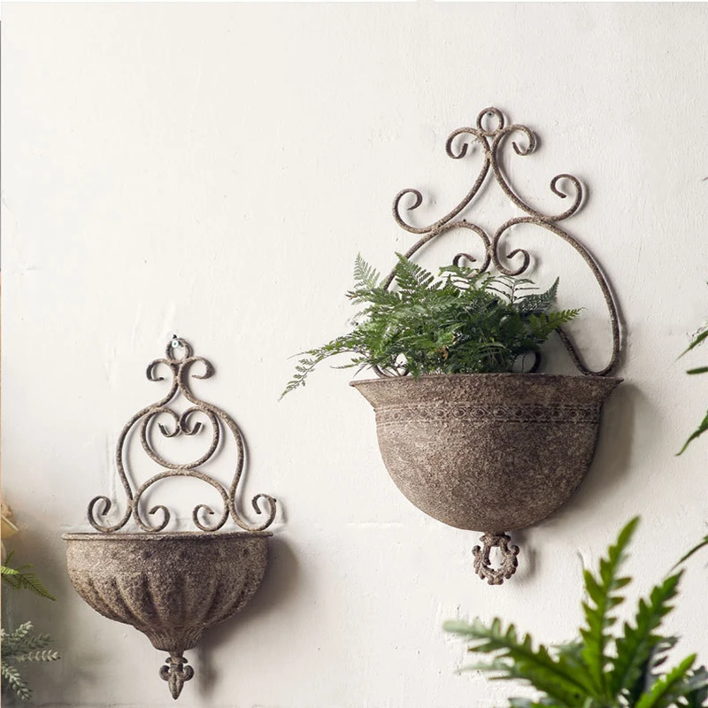 American retro wall hanging flower baskets, garden decorative flower baskets, outdoor balcony planting flower pots
American retro wall hanging flower baskets, garden decorative flower baskets, outdoor balcony planting flower pots