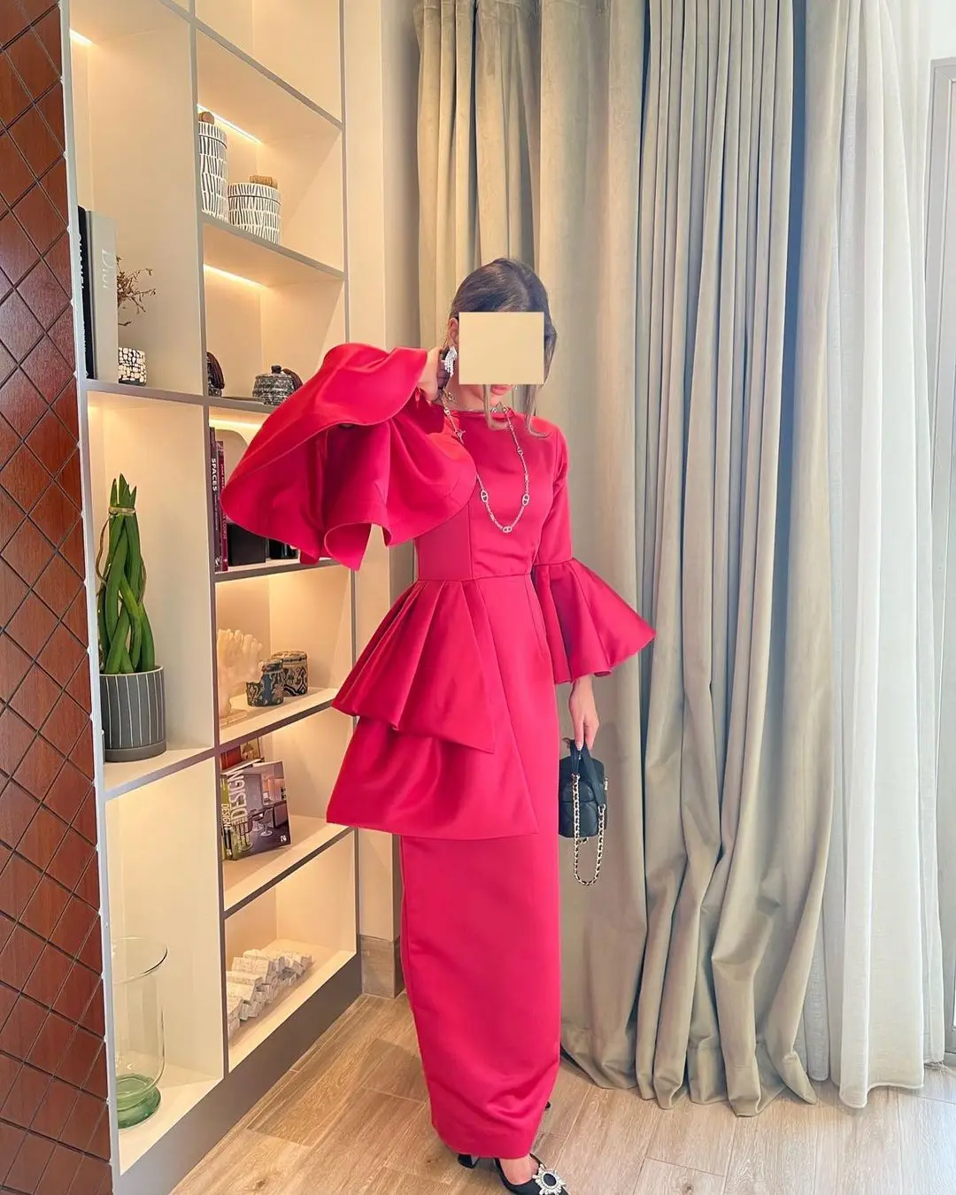 Customized Mermaid Prom Dresses Long Sleeves O-Neck Long Sleeves Pleated Floor Length Party Dresses Back Zipper
Customized Mermaid Prom Dresses Long Sleeves O-Neck Long Sleeves Pleated Floor Length Party Dresses Back Zipper